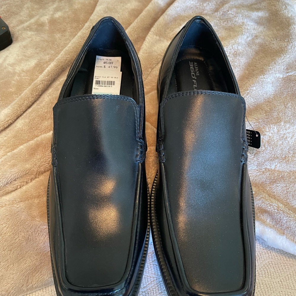 Alfani men’s slip on loafer